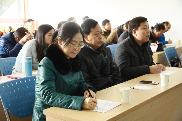 郑州回中数学教师到苏州两所中学开展学习交流活动