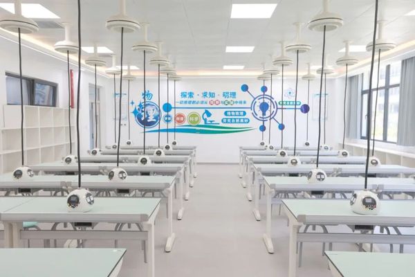 28躬行空间-实验室